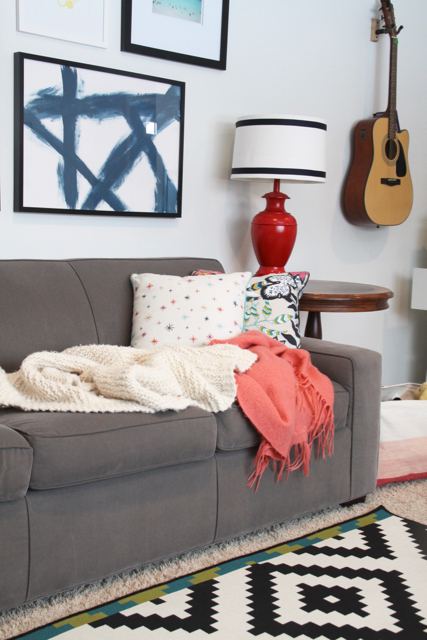 Living Room with White Walls and Graphic Patterns