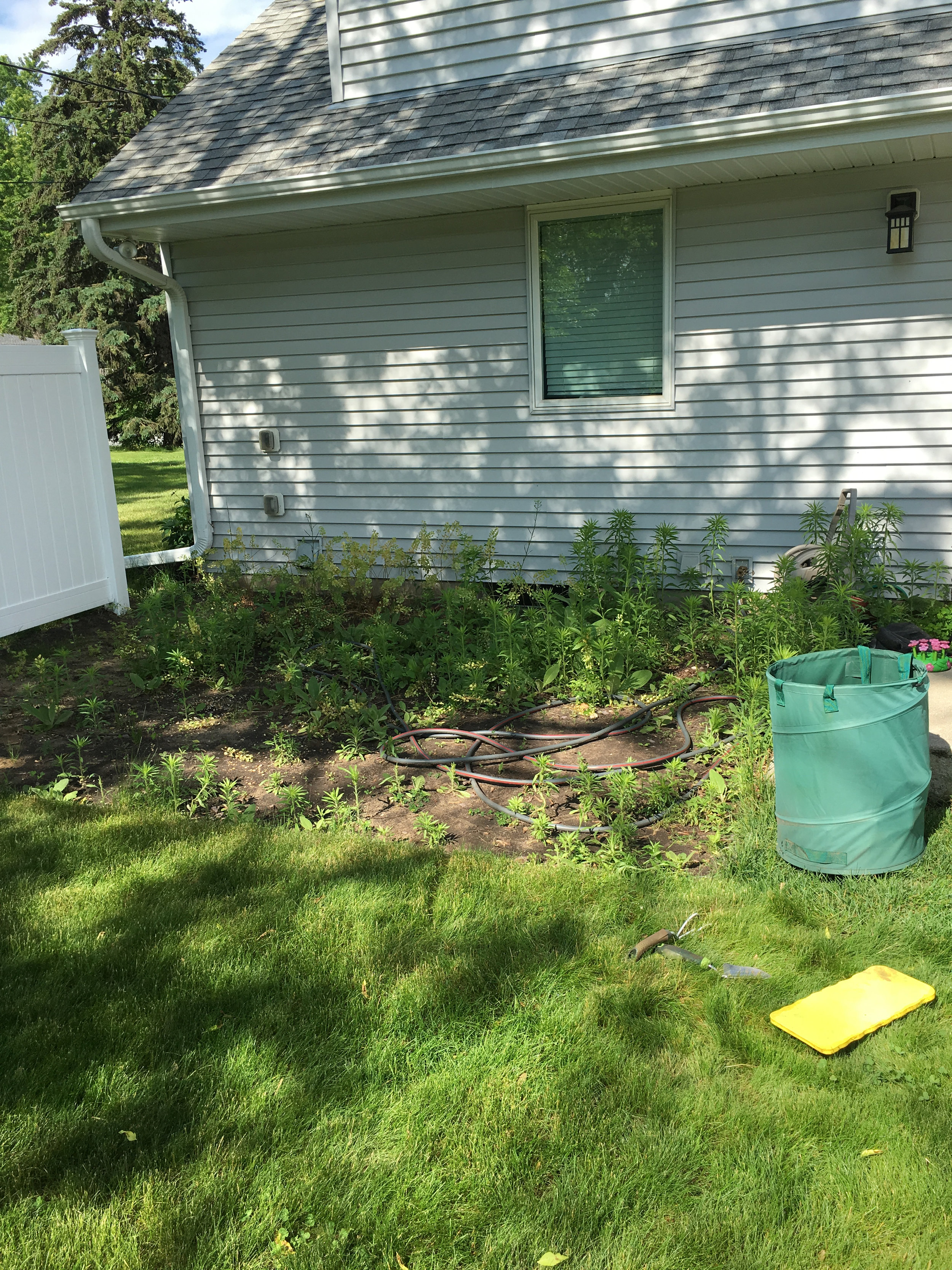 Pea Gravel Patio Before