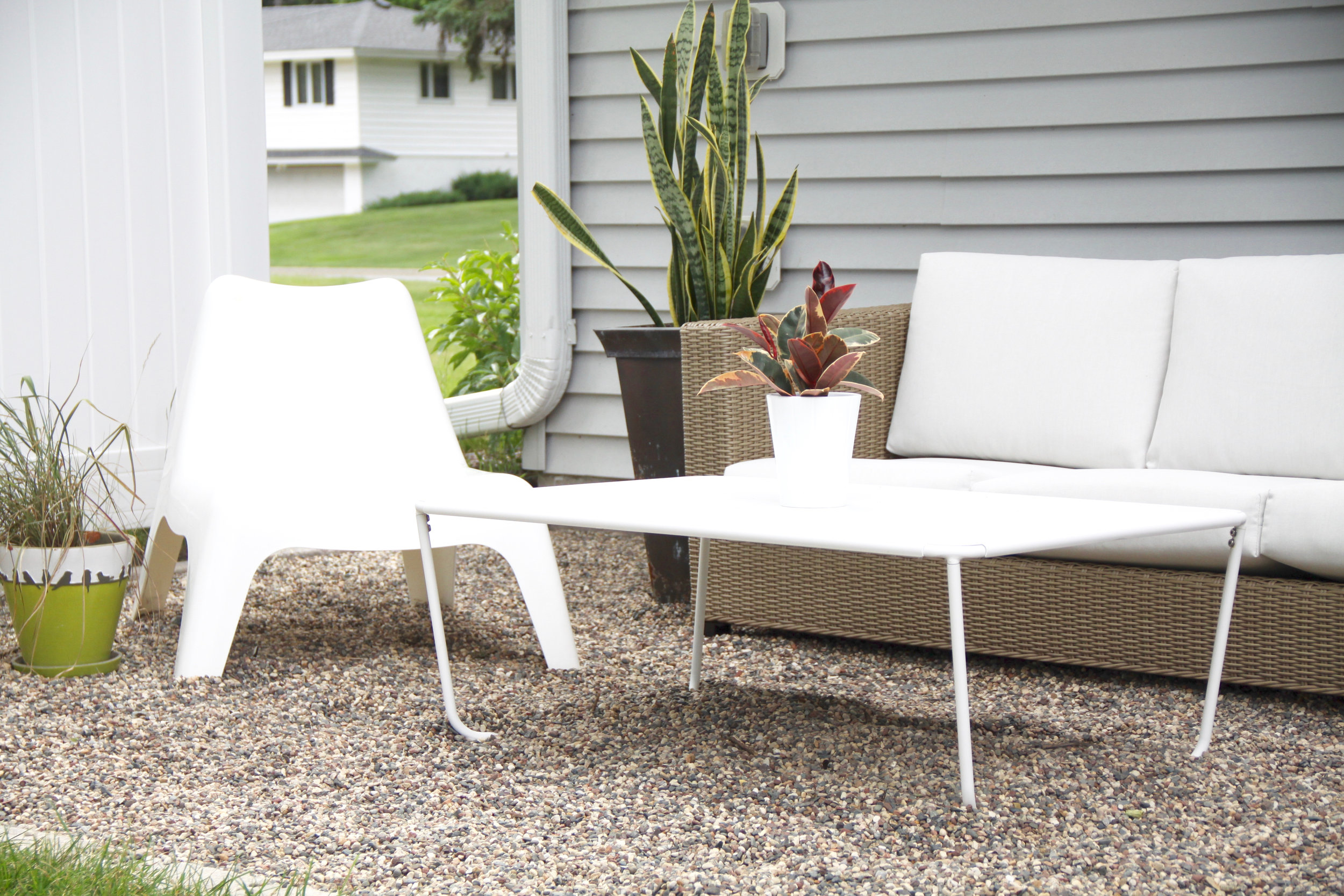 Modern Outdoor Patio Coffee Table