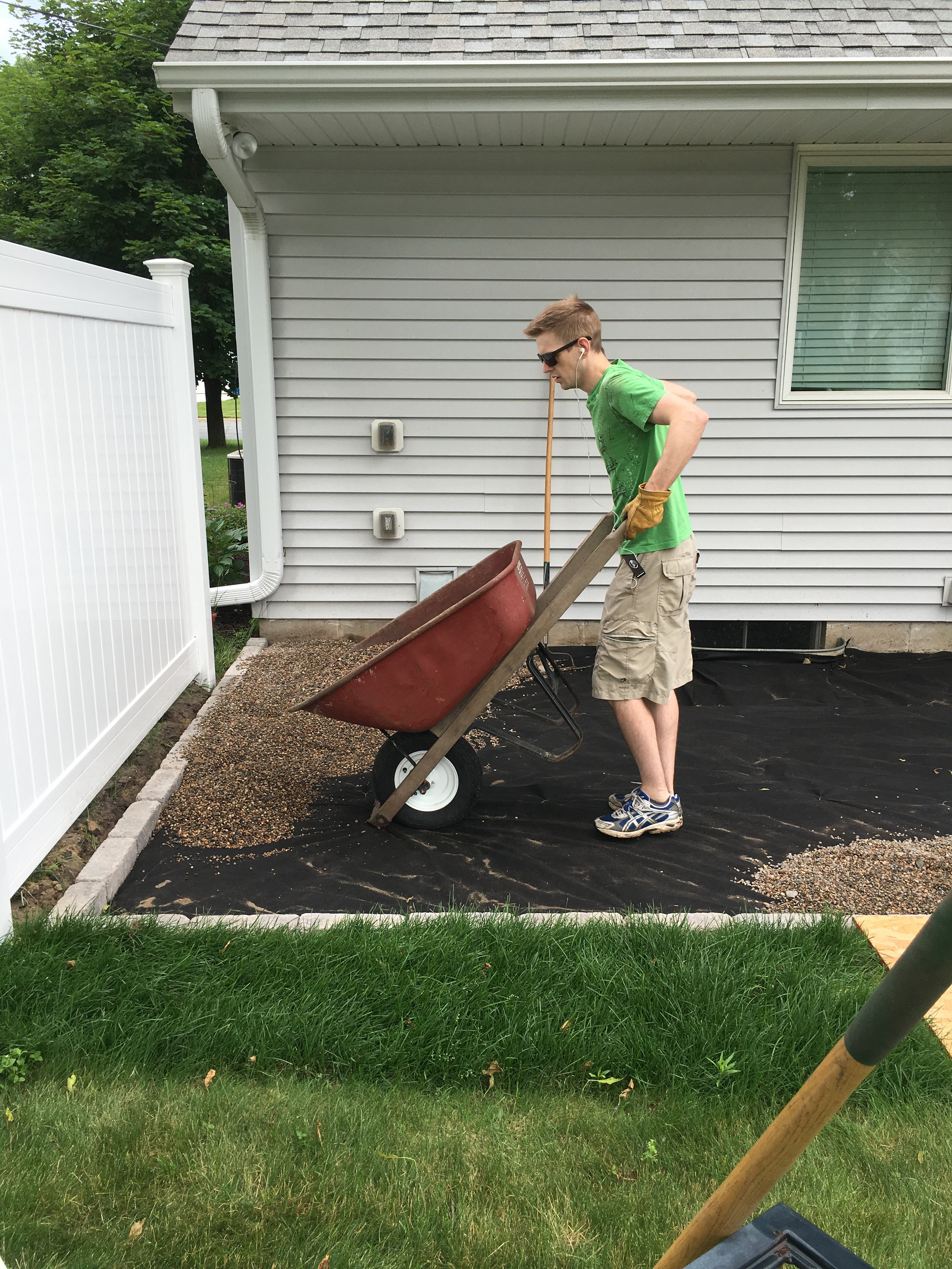 DIY Pea Gravel Patio Installation