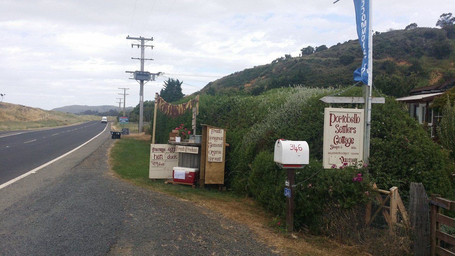 Gate at the road