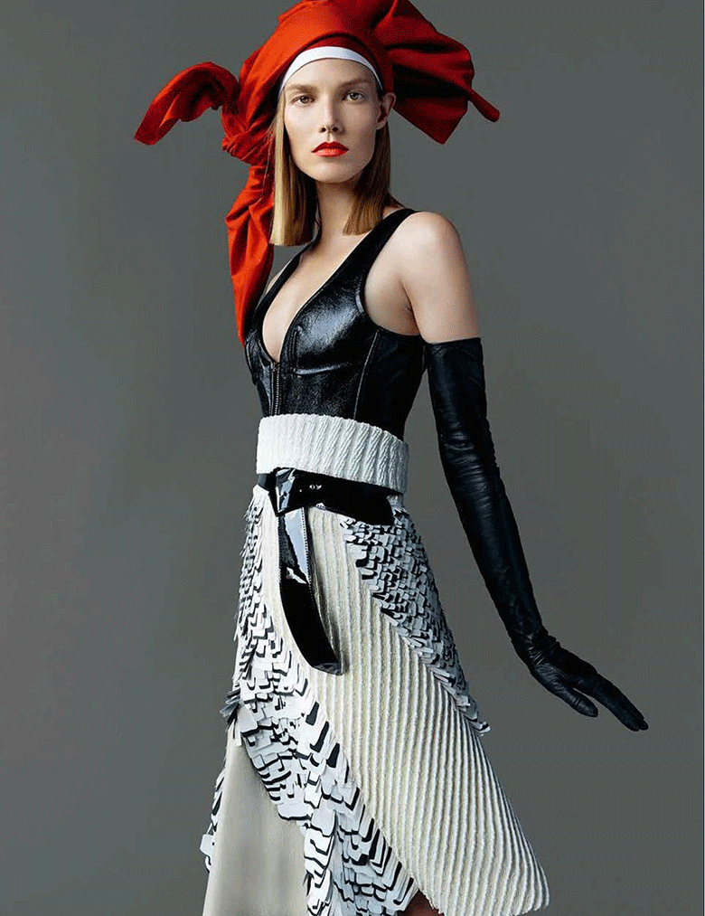 suvi-koponen-mario-testino-vogue-japan-november-2014-1.png