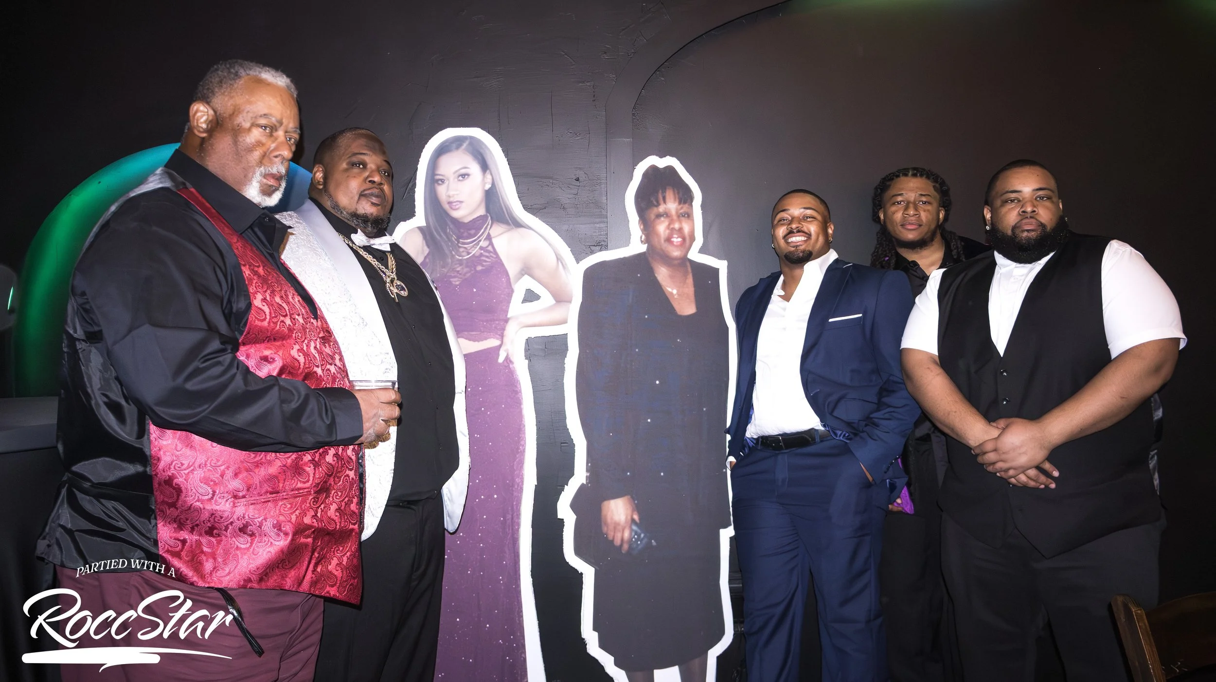 AdultProm_11.15.25_-089.jpg