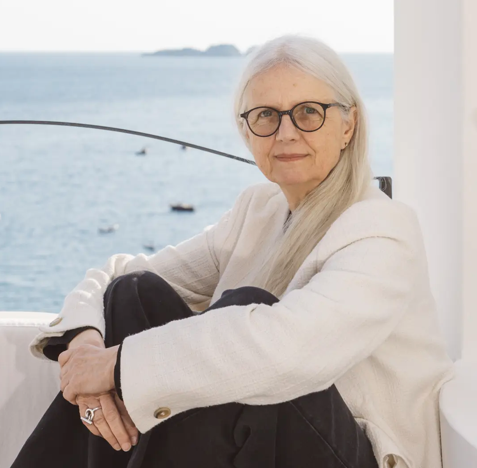photo of the artist caroline bachmann