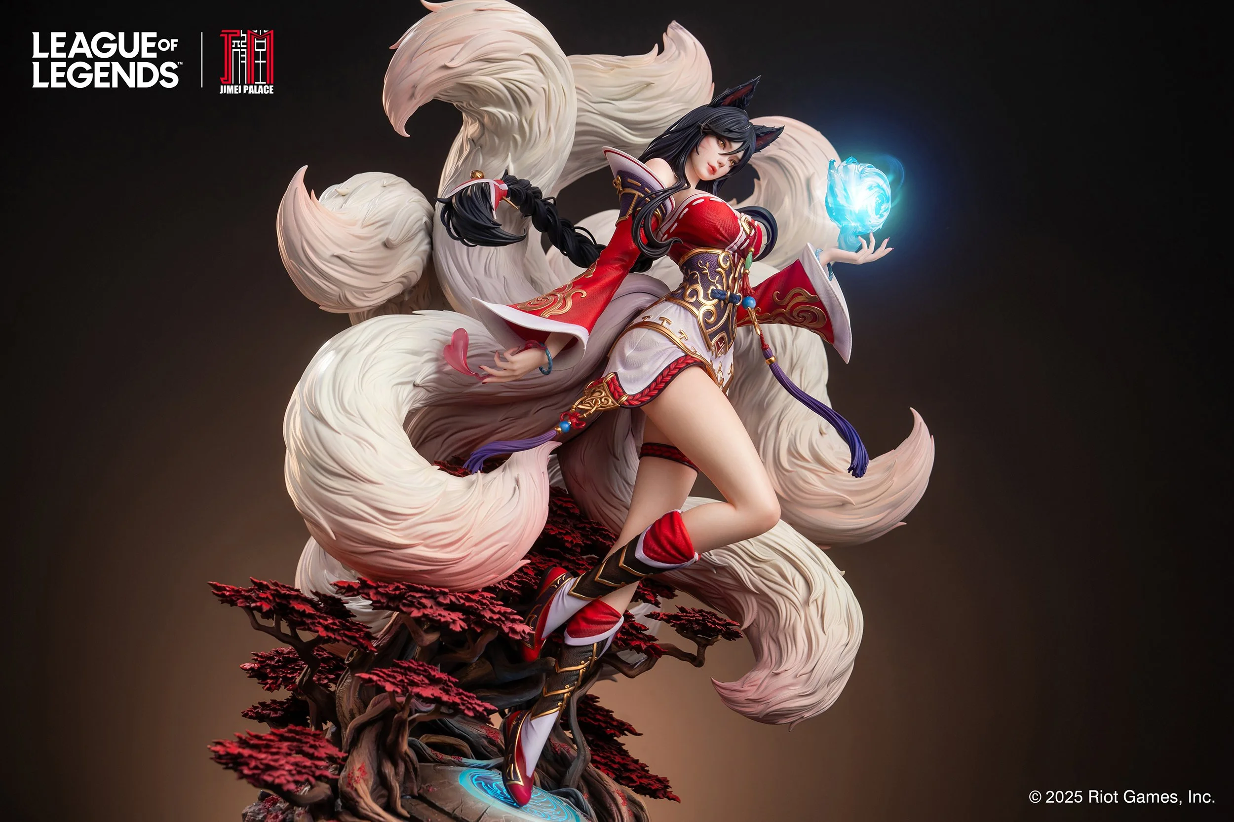 JP_Ahri_2500PX_3.jpg