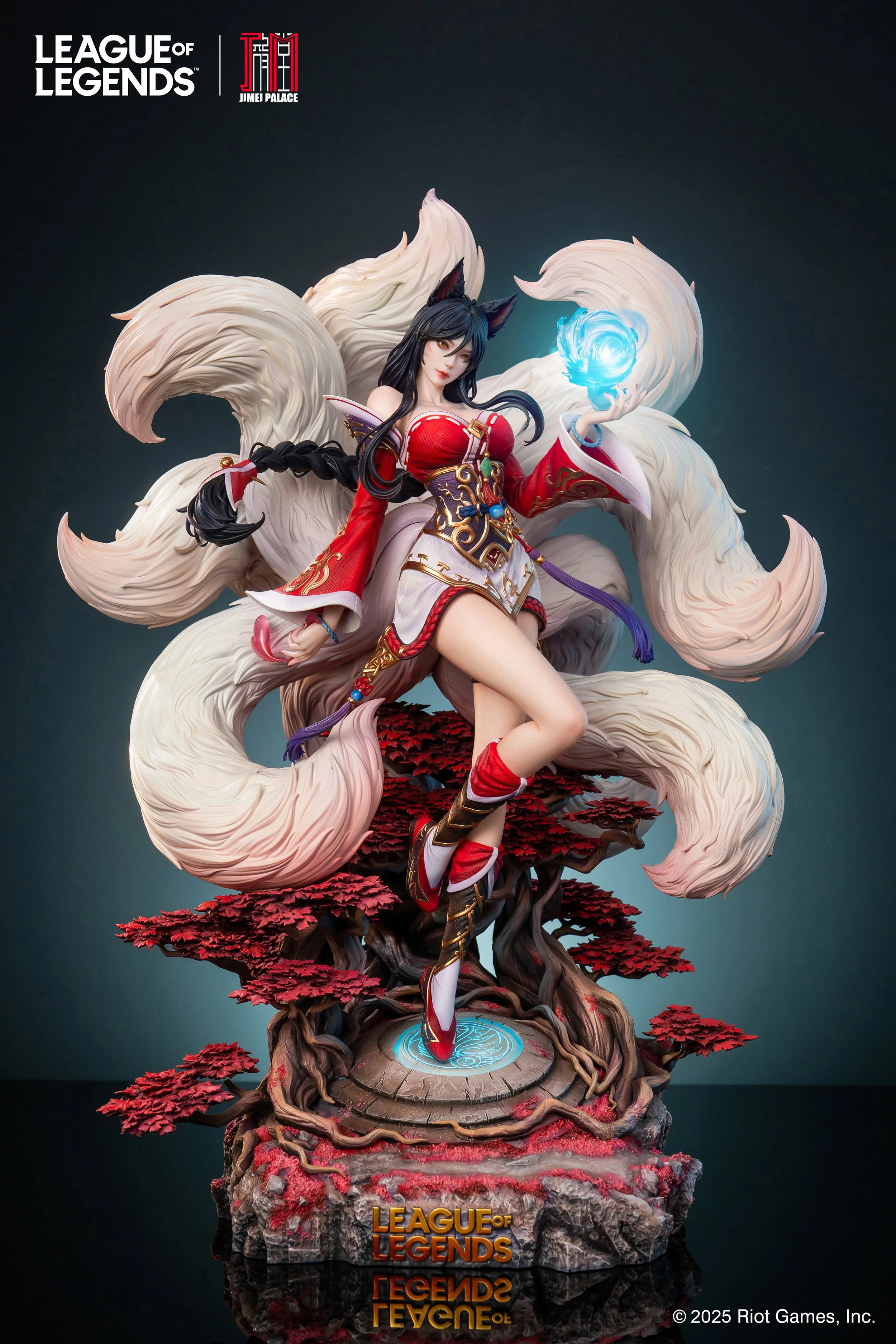 JP_Ahri_2500PX_1.jpg