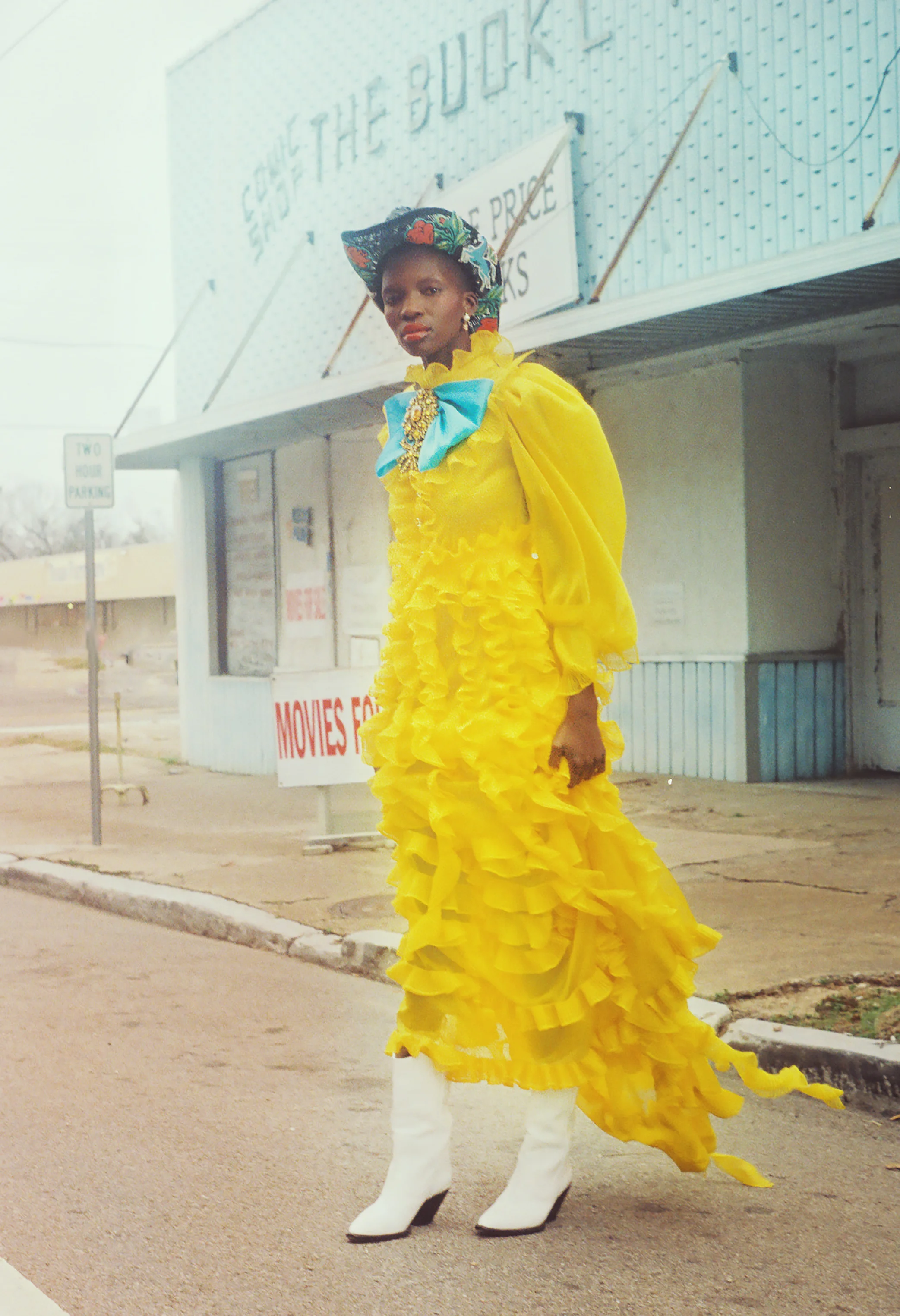 CRF10_COLLINS_NO-TEXT_2 copy.jpg