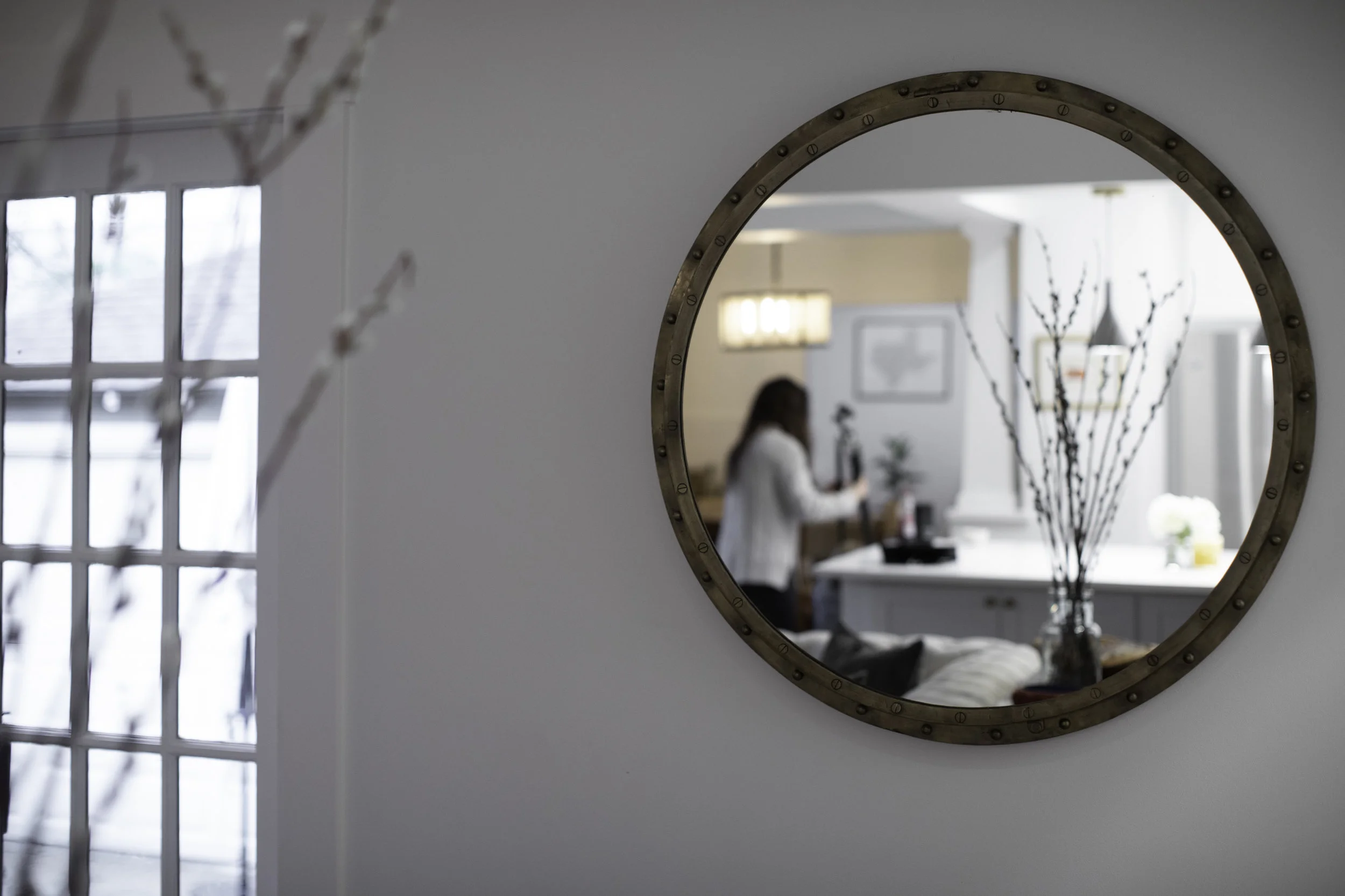 Mirror.jpg