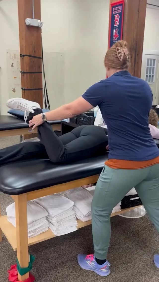 So many things can detract you from getting PT:
👉overbooked appointments (not 1-on-1)
👉generic exercise plans with no individual guidance
👉uninviting environments
Don’t let those issues stand in your way of feeling your best!
At Complete
