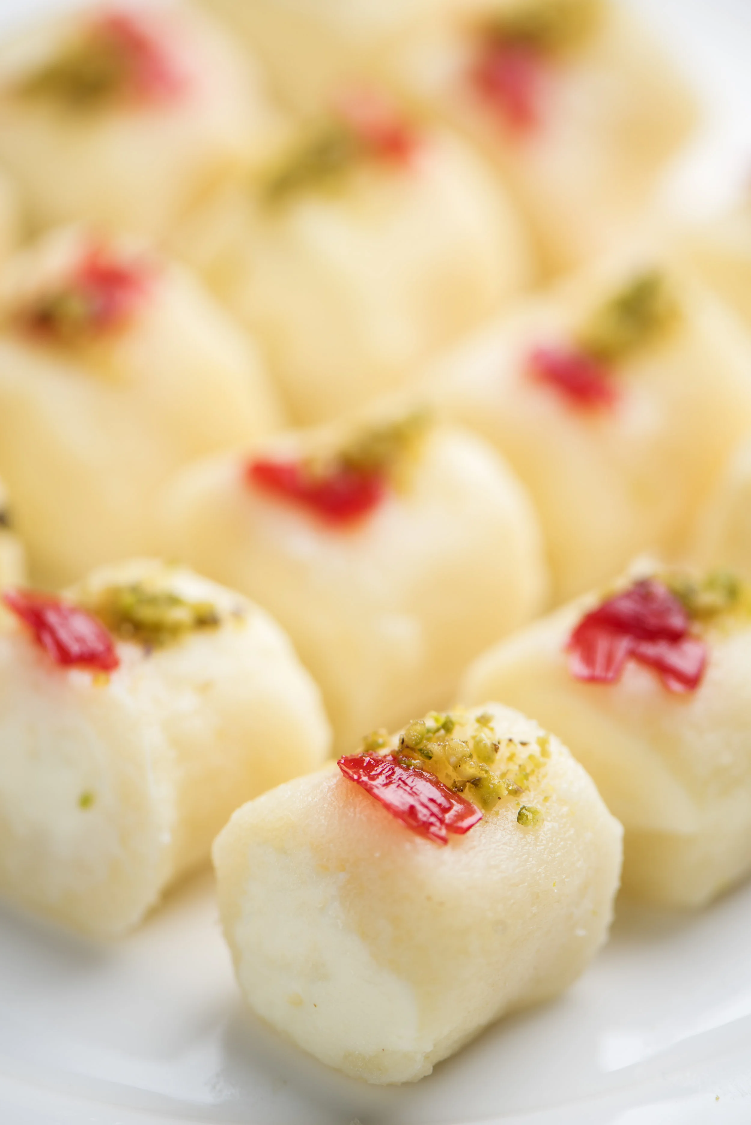 Halwet El Jibn Sweet Cheese Rolls