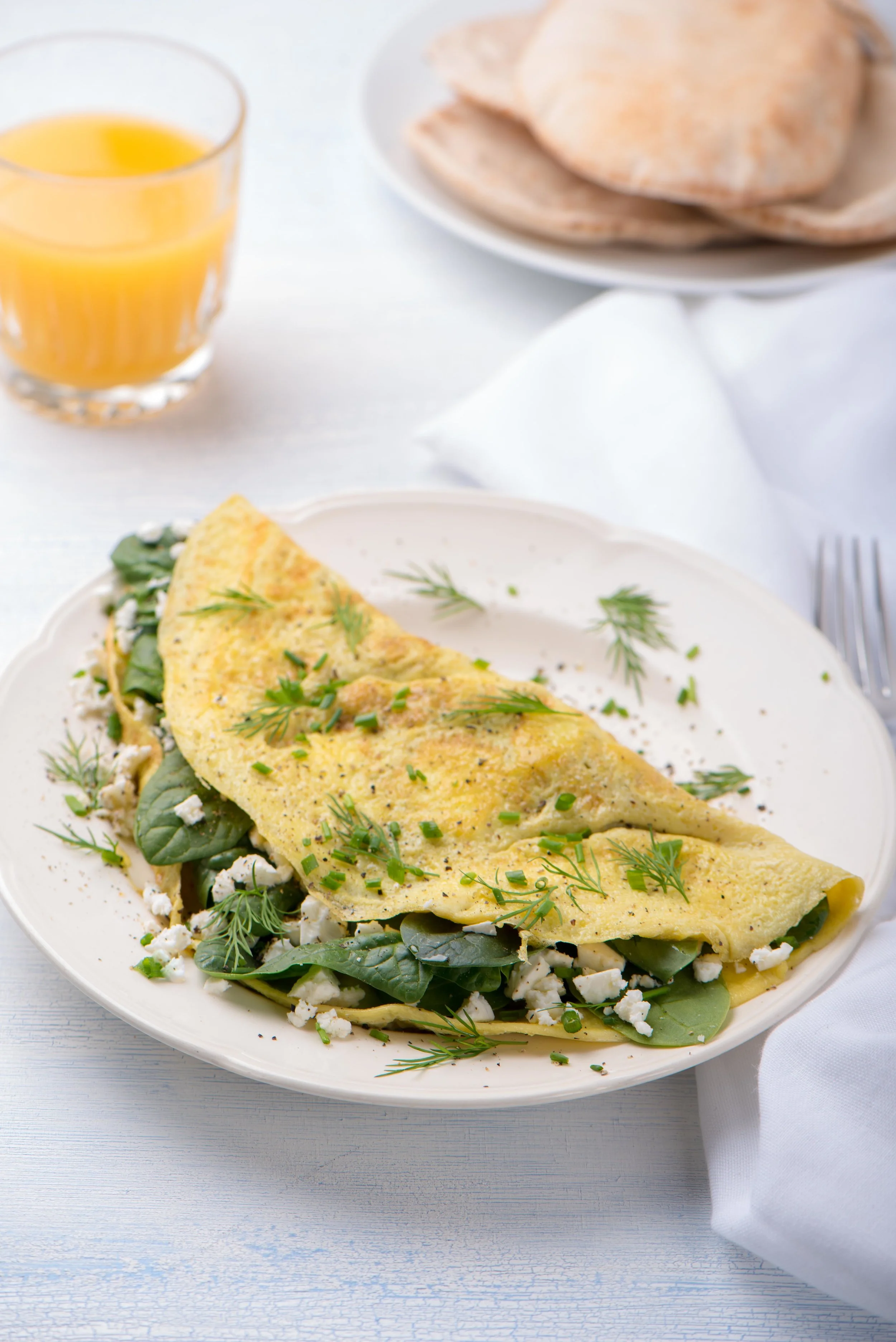 GREEN HERBS AND SPINACH OMELETTE