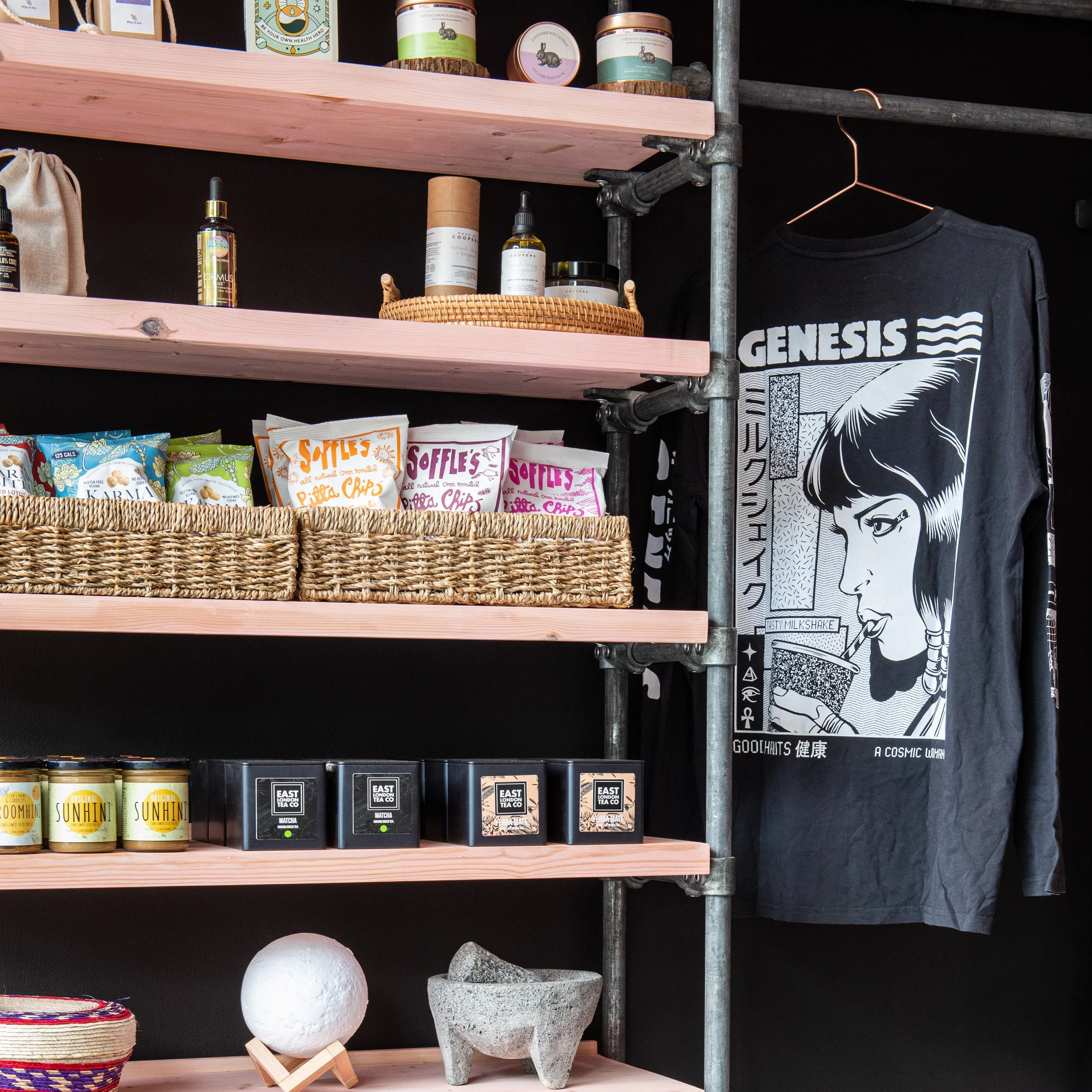 Genesis Interior Shelf
