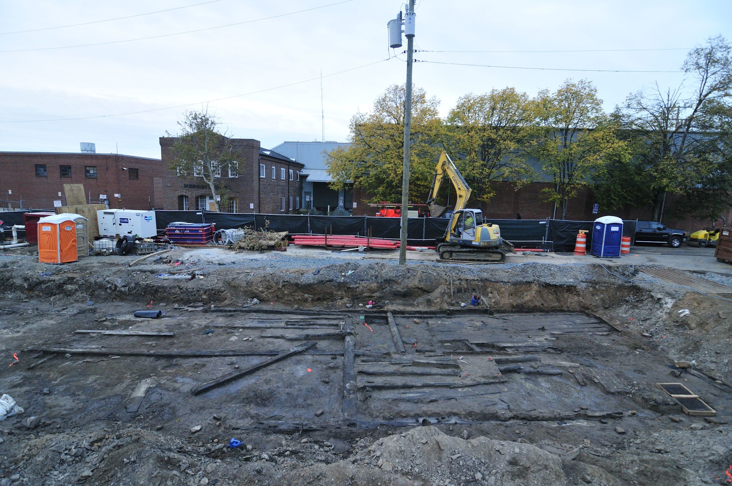  Remnants of the Carlyle warehouse, Alexandria’s first public warehouse constructed around 1755.       