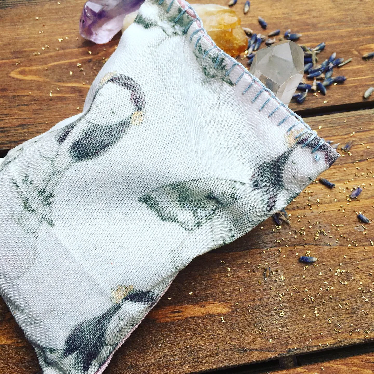 handmade dream pillows: clover brown fabric