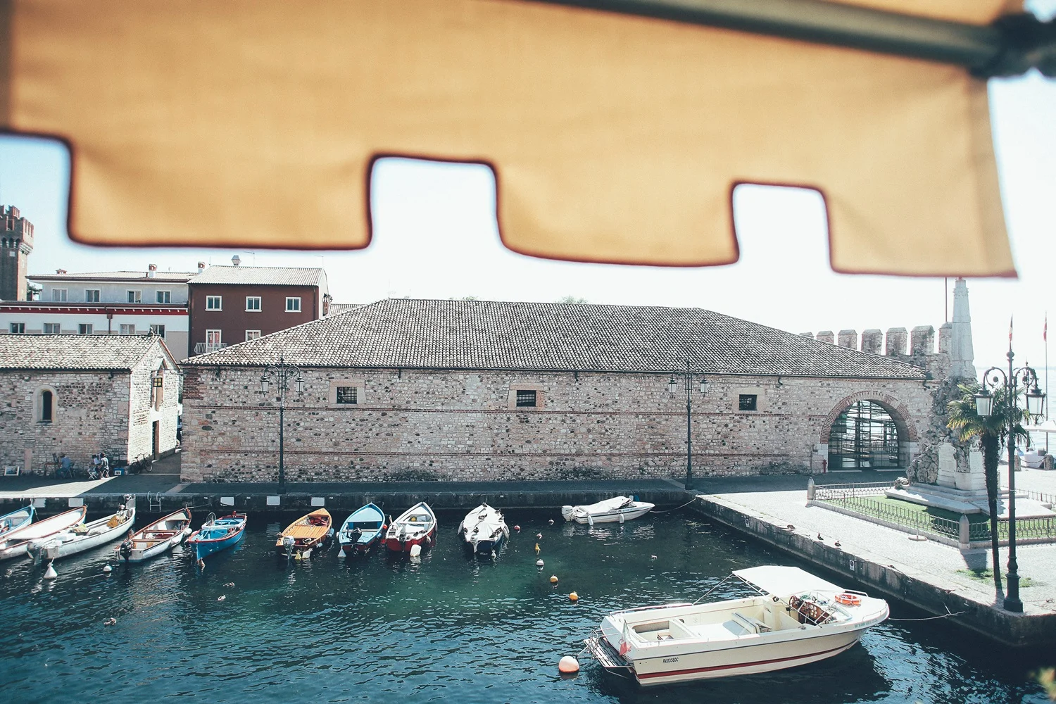 lazise-harbour-view.jpg