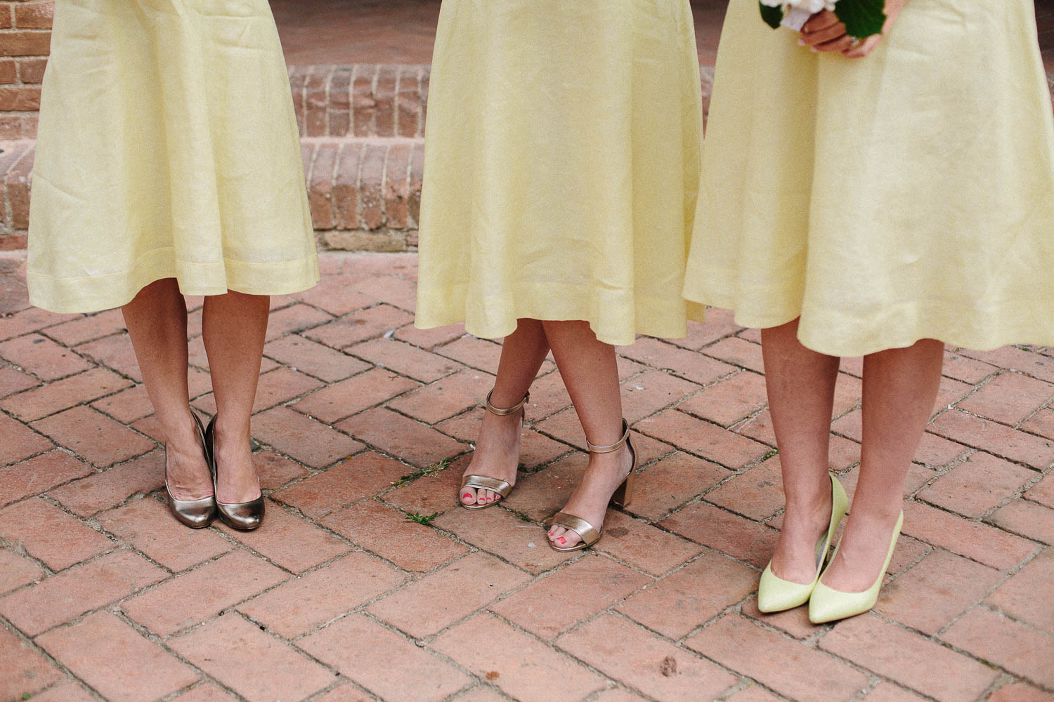 64-bridesmaids-in-certaldo.jpg