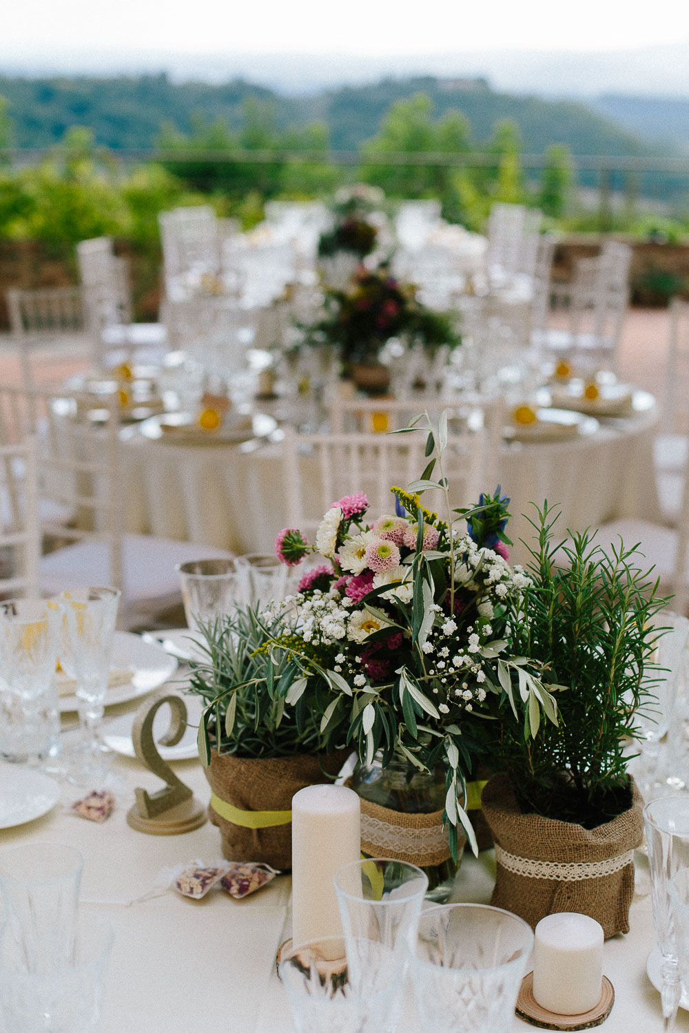 121-borgo-petrognano-wedding-tables.jpg
