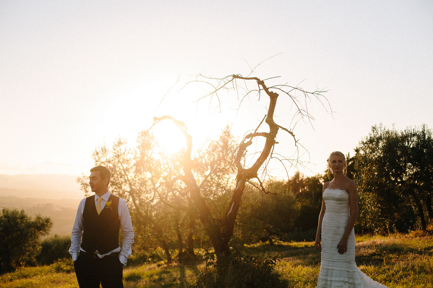 136-bride-groom-sunset-borgo-petrognano.jpg