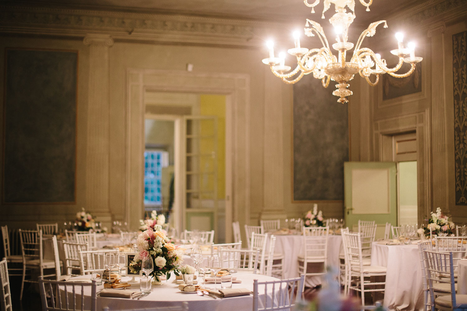 86-wedding-dinner-hall.jpg