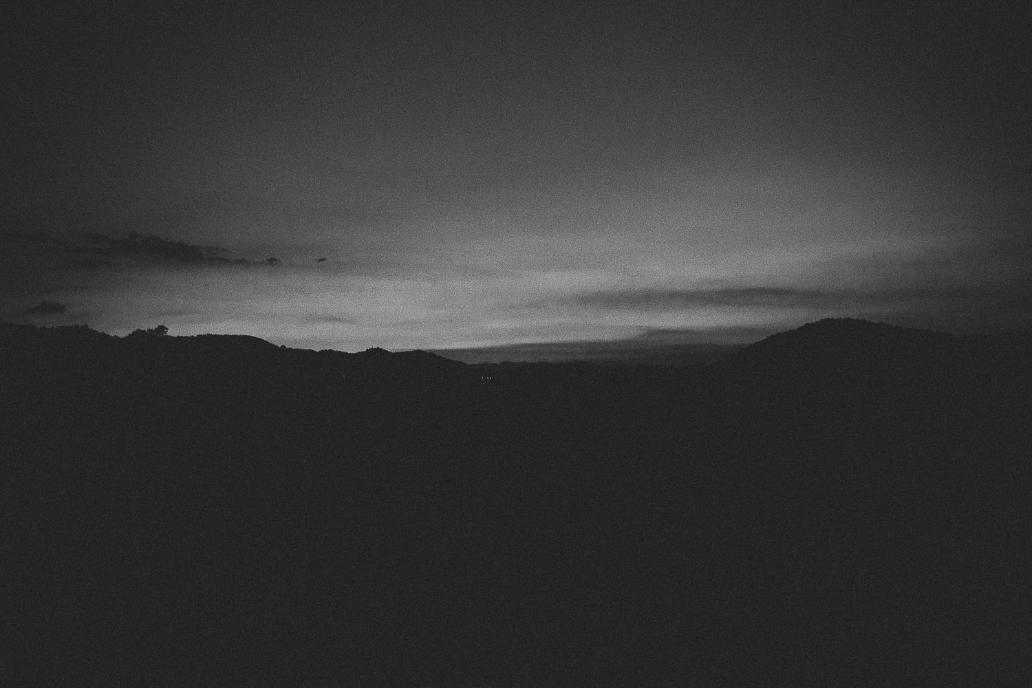 black-and-white-sunset.jpg