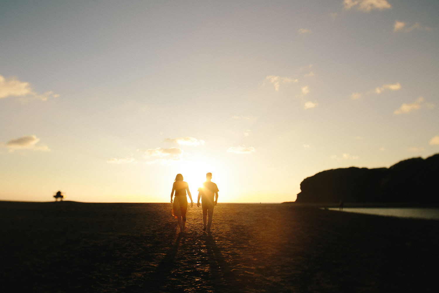 engagement bethells beach - new zealand (23).jpg