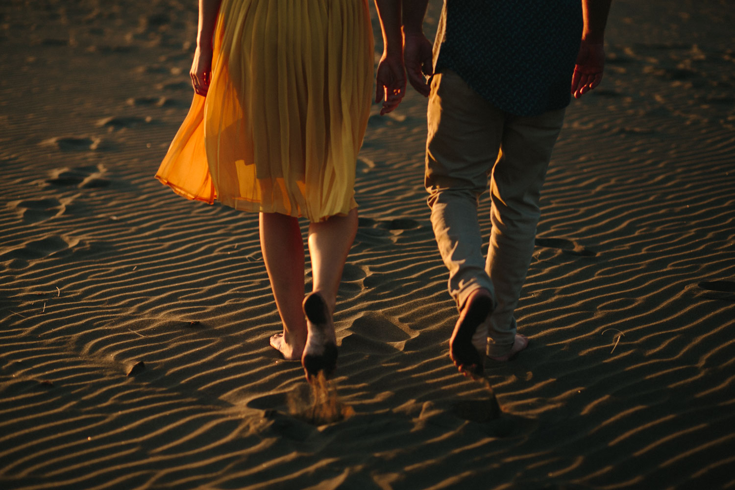 engagement bethells beach - new zealand (27).jpg