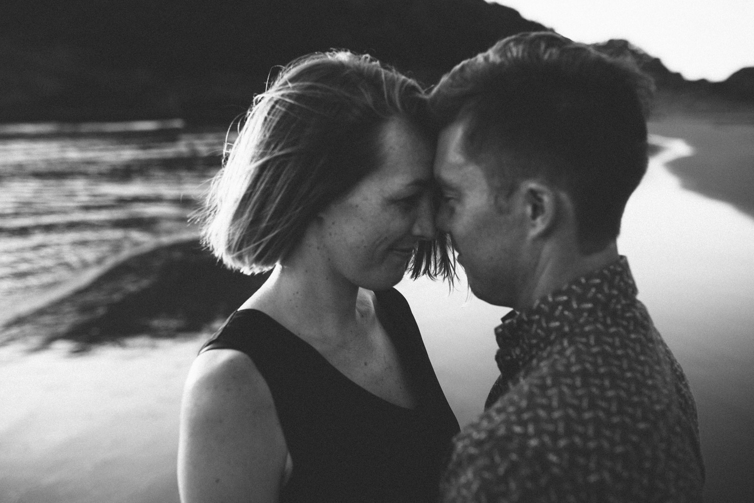 engagement bethells beach - new zealand (41).jpg