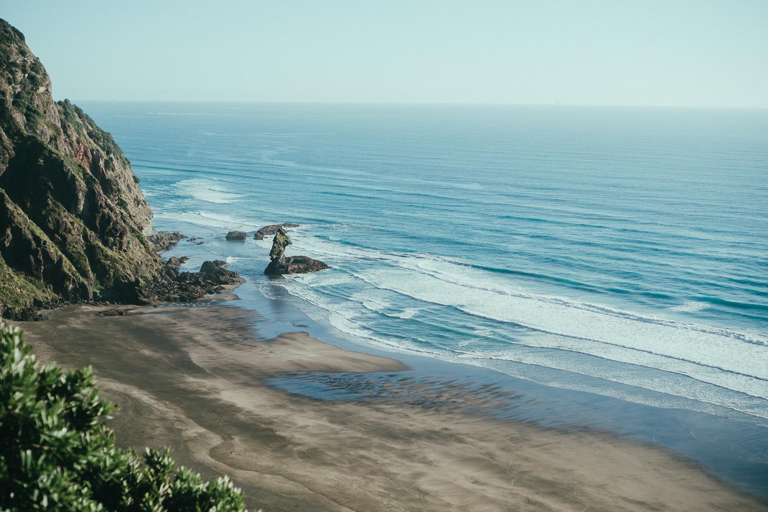 6-new-zealand-beach.jpg