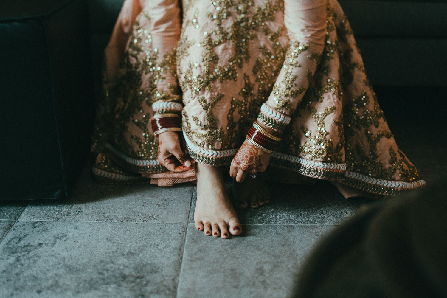 indian-bride-getting-ready (9).jpg
