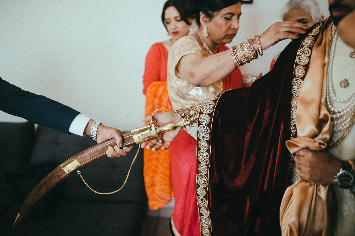 indian-groom-getting-ready (12).jpg