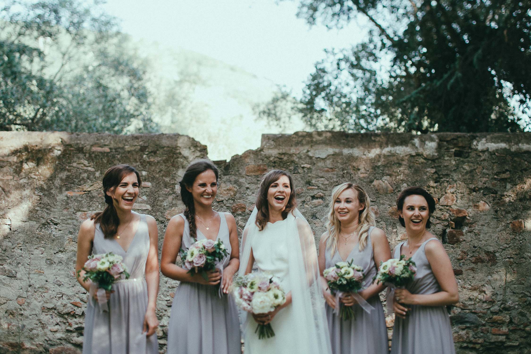 bridal-party-in-tuscany (2).jpg