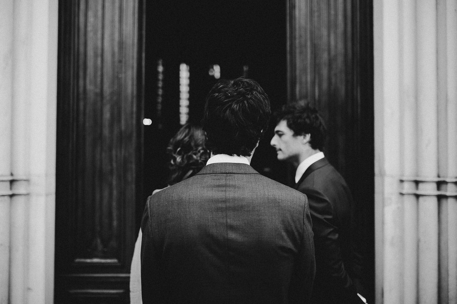 48-groom-waiting-for-the-bride.jpg