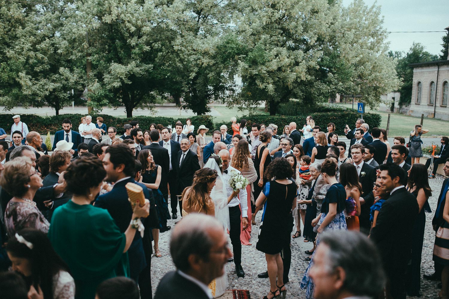 69-wedding-ceremony-guests.jpg