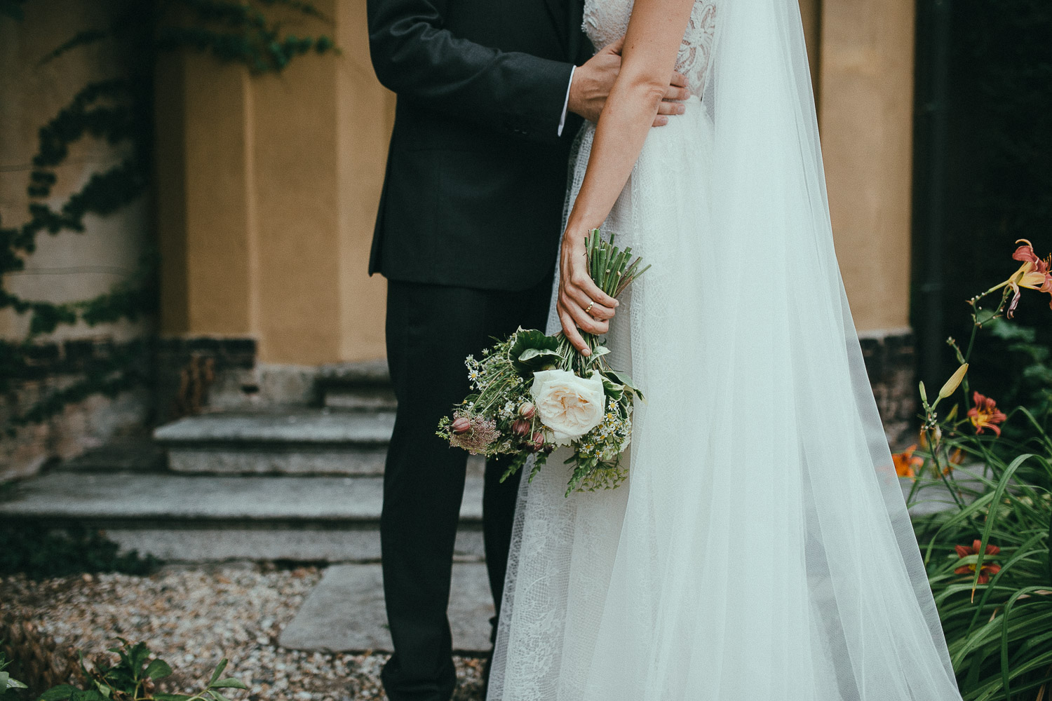 75-bride-bouquet.jpg