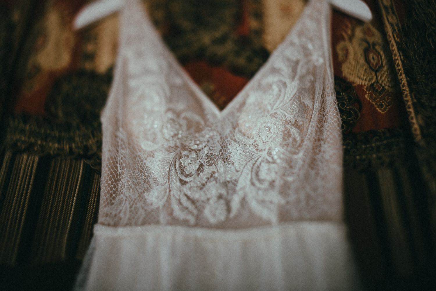 10-bride-dress-detail.jpg
