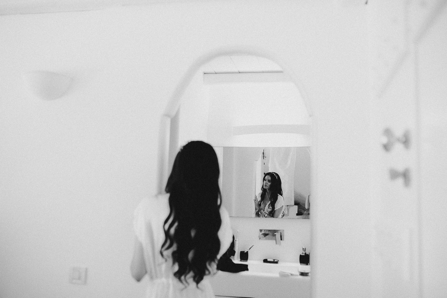 santorini-wedding-photographer (10).jpg