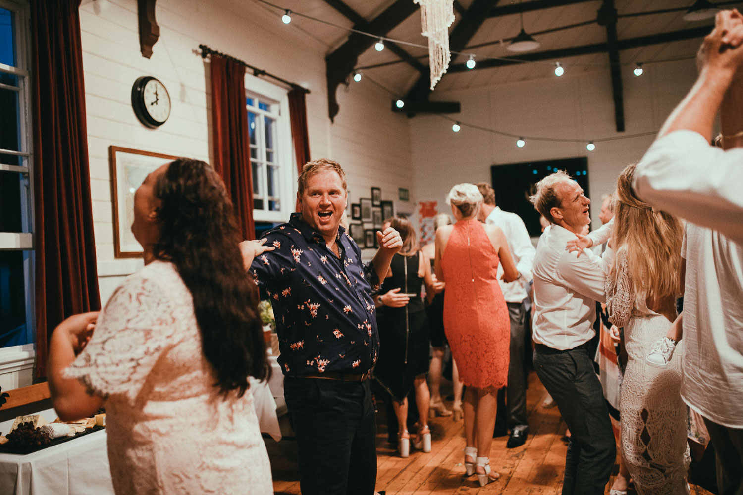 emotional-wedding-new-zealand194.jpg