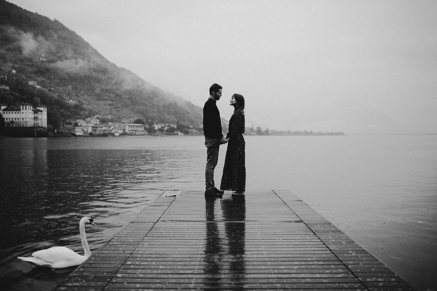 como-lake-engagement (40).jpg