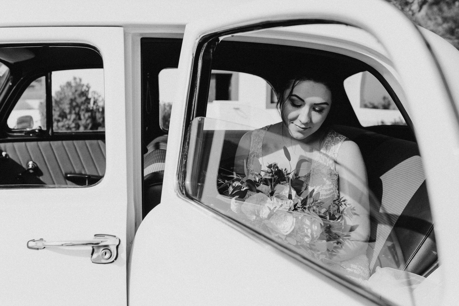 santorini-wedding-photographer17.jpg