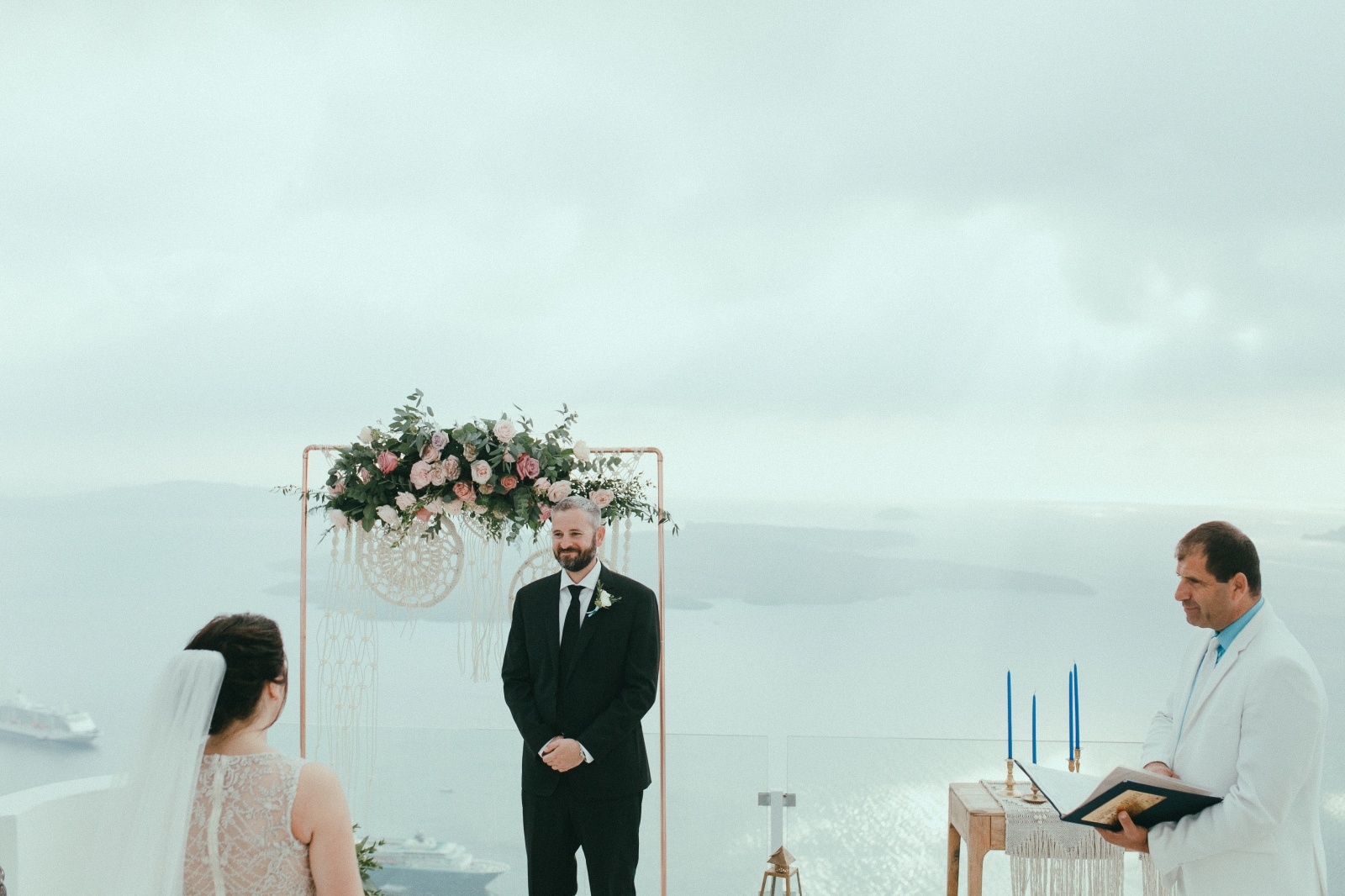 santorini-wedding-photographer49.jpg