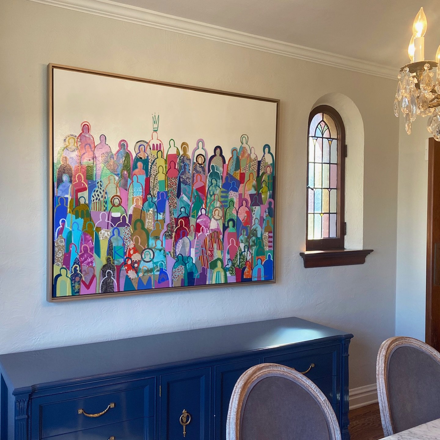 Knowing a piece I created now lives in the background of someone&rsquo;s everyday moments is the greatest honor. Thank you for giving my work a place in your homes. 🎨✨