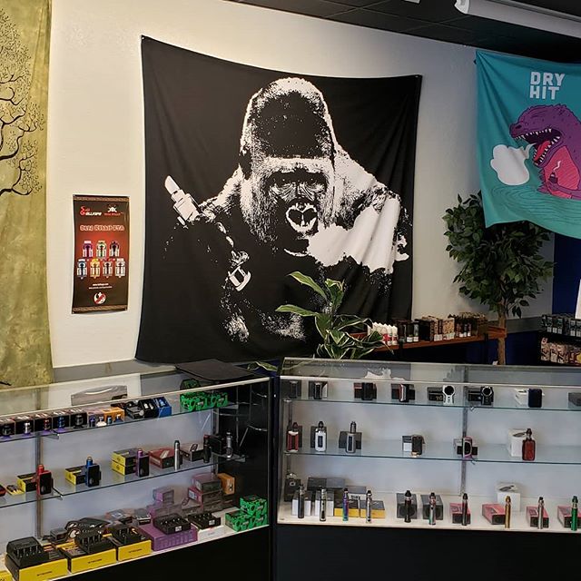 &quot;Sylva Vapor is the coolest vape shop in town&quot; - Vape Gorilla. Nobody argues with a Gorilla... 😎

https://sylvavapor.com

#vapor #vape #vaping #sylavapor #cullowhee #wcu #dillsboro #brysoncity
#cherokee