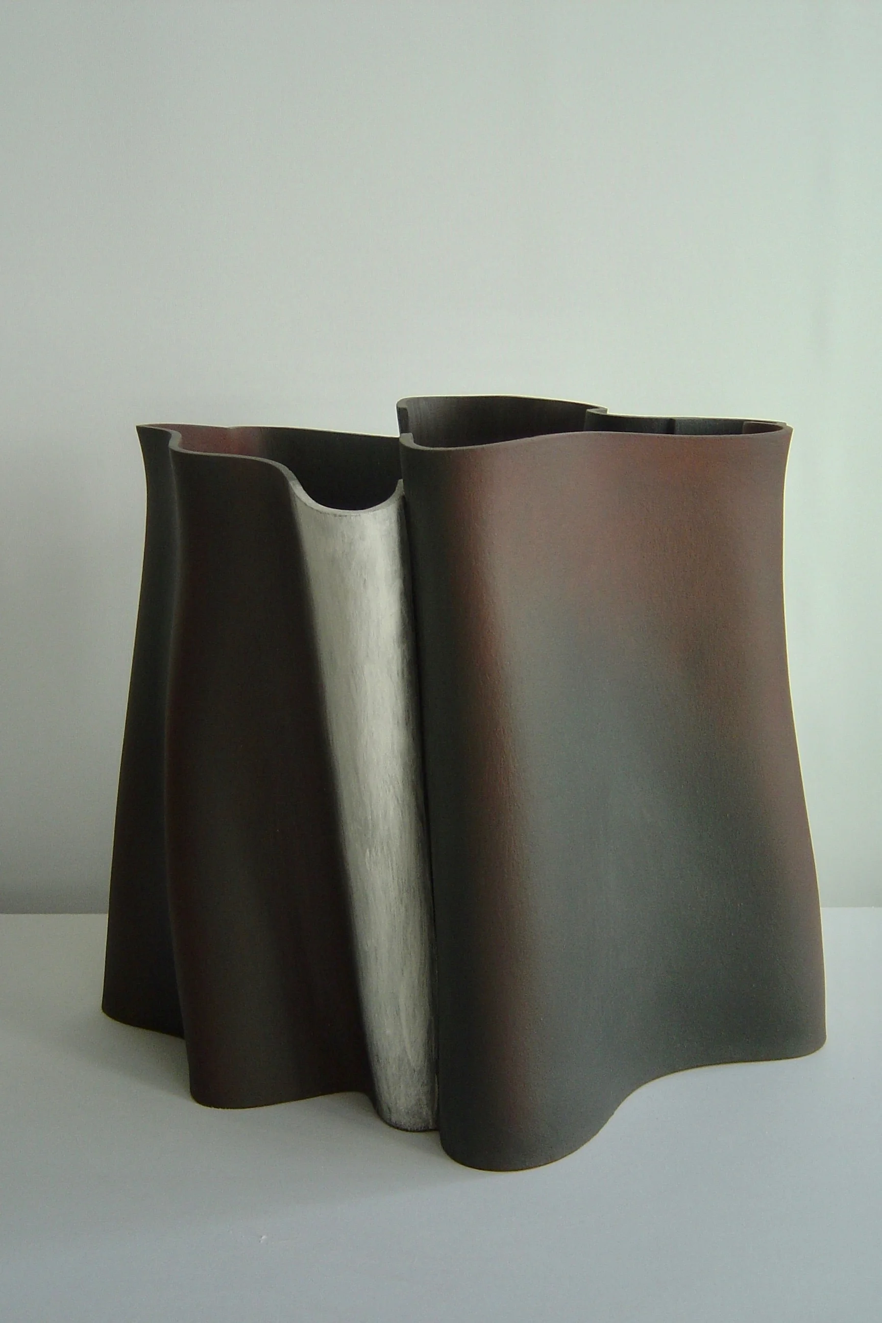 Goya, 2006, 34cm high