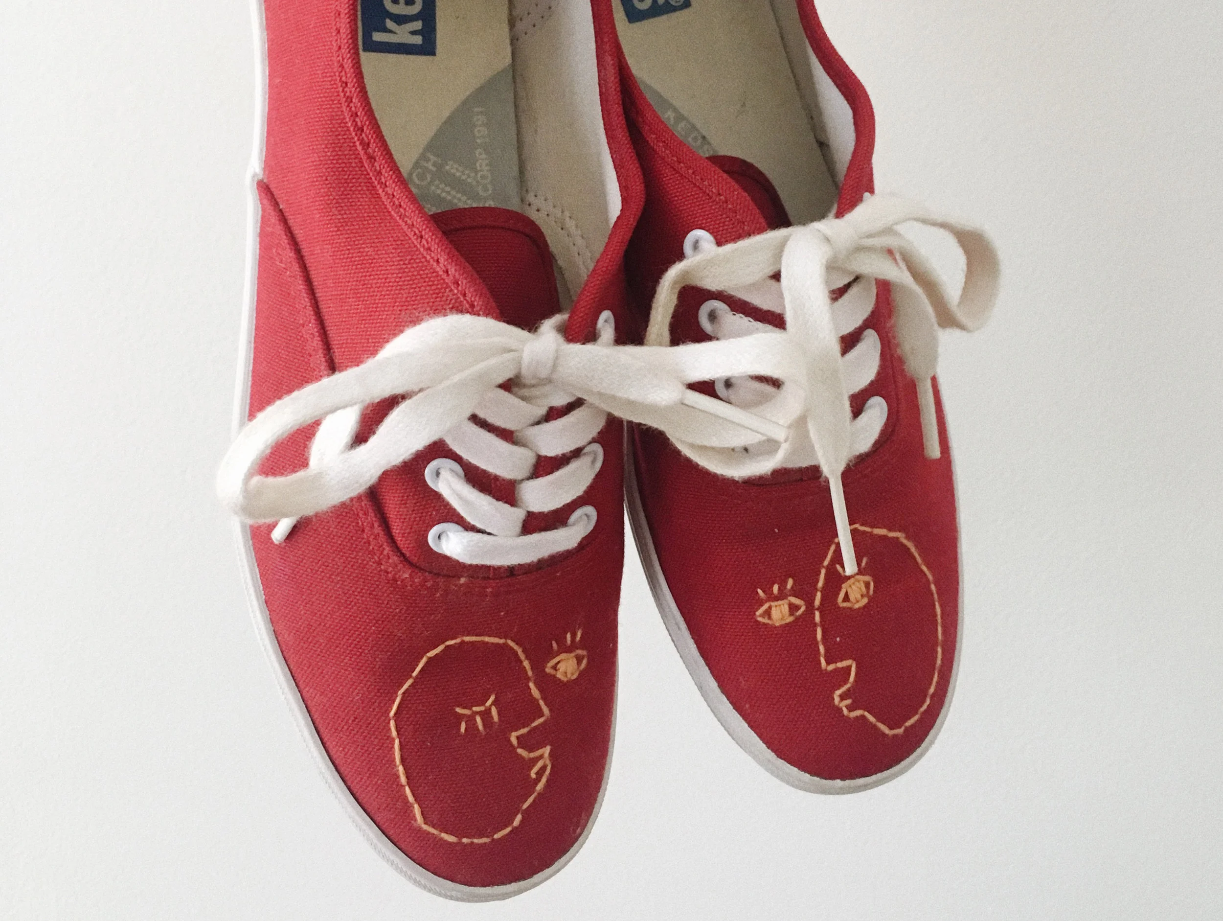 JennyStrange-redshoes.JPG
