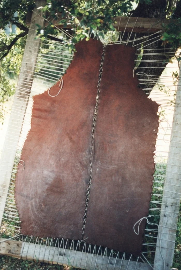 Horse sides framed for drying. Not the best solution in terms of labor and material conservation. It also does not provide the best options for flattening and smoothing the skin.