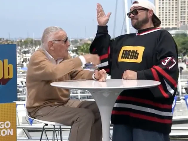 Watch Stan Lee Perform A Scene From Jay & Silent Bob Sequel With Kevin Smith