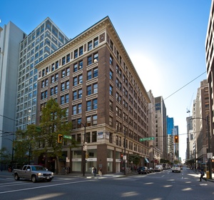 manhattan+building.jpg