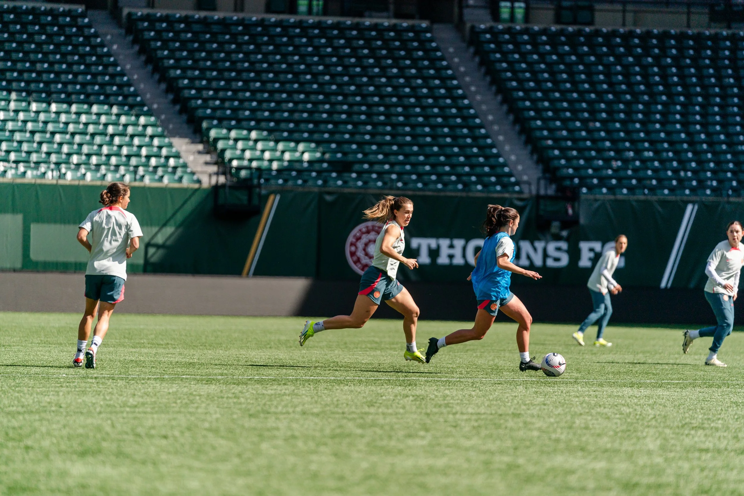 Thorns.Training032924.AG.044.JPG