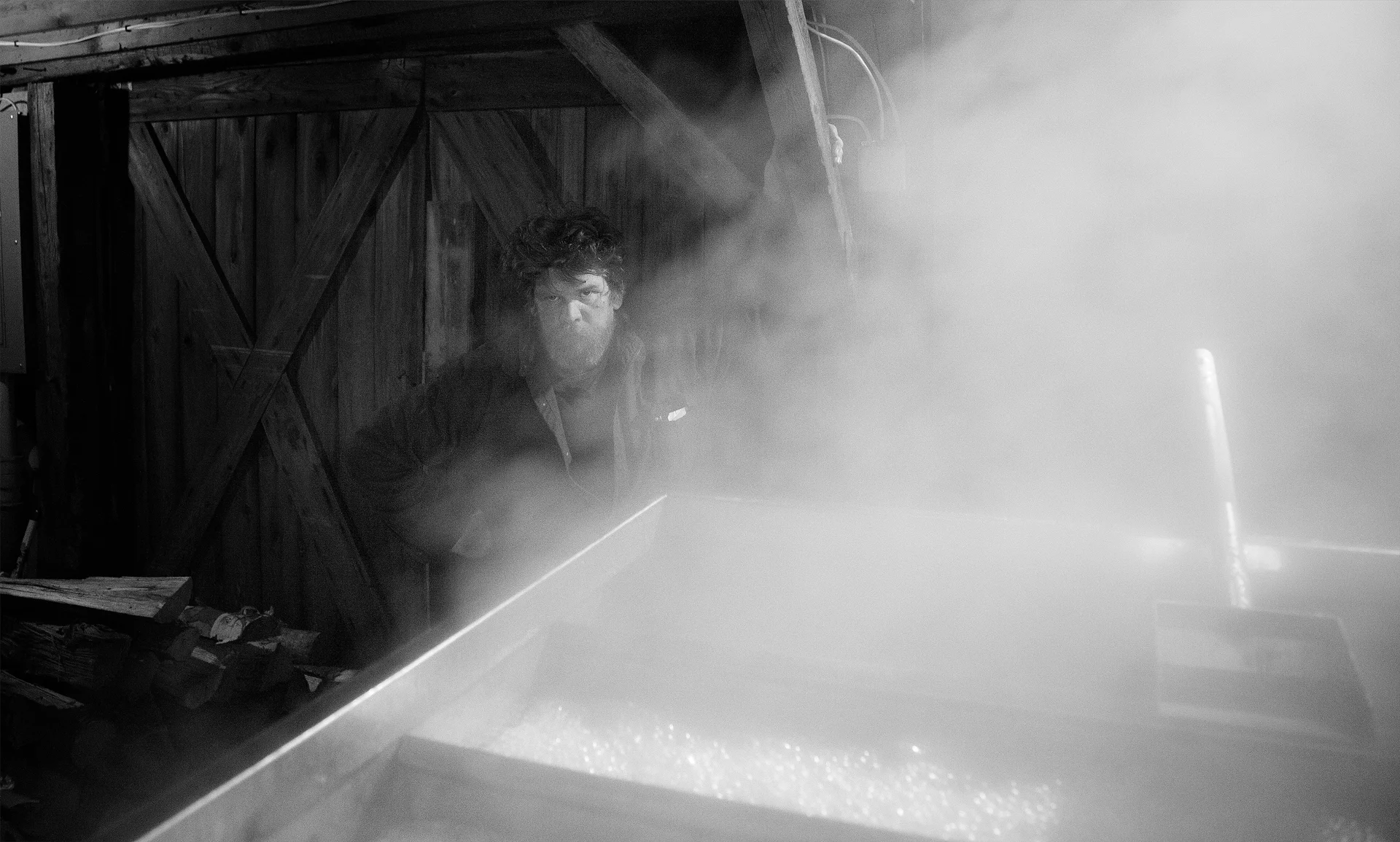 maple-2013-3923-bw.jpg