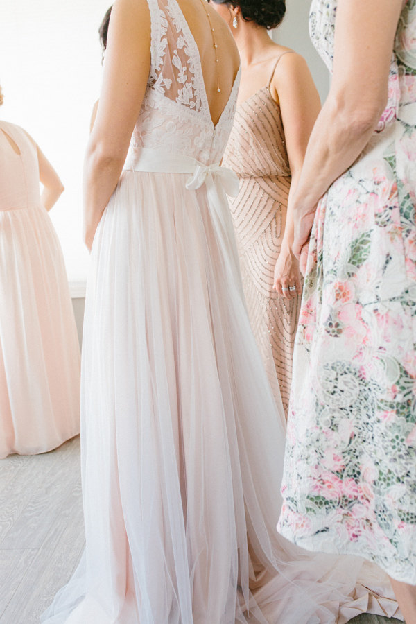 Intimate Backyard Blush Fairytale Wedding | Wenatchee Wedding Photographer | Fine Art Seattle Wedding Photographer | Blush Wedding | Wedding Details | Getting Ready